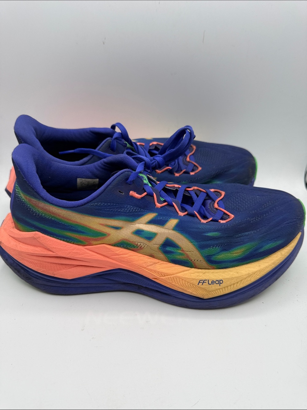 Asics Superblast 3 men’s 8.5 Navy Running Shoes with Coral and Yellow  S16